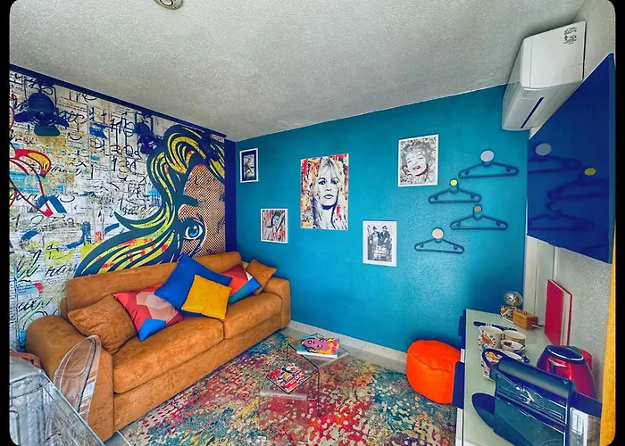 Appartement Centre Port,vue Panoramique,clim,balcon,wifi Agde