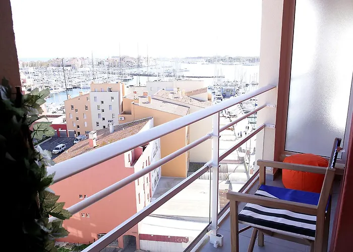 Centre Port,vue Panoramique,clim,balcon,wifi Appartement